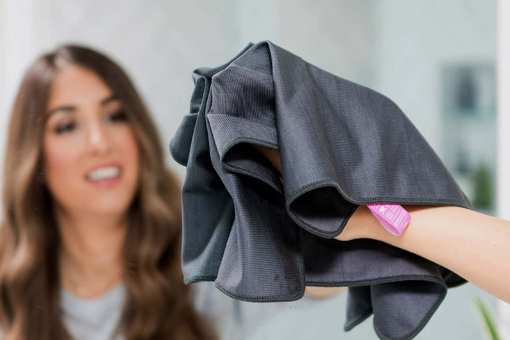 grey mirror cleaning cloth